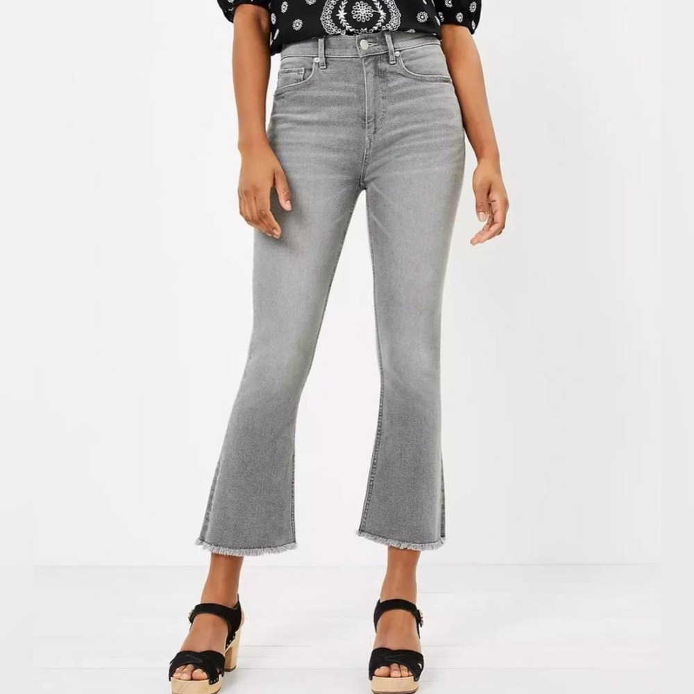LOFT Curvy High Waist Crop Flare Raw Hem Jeans Size 33 16